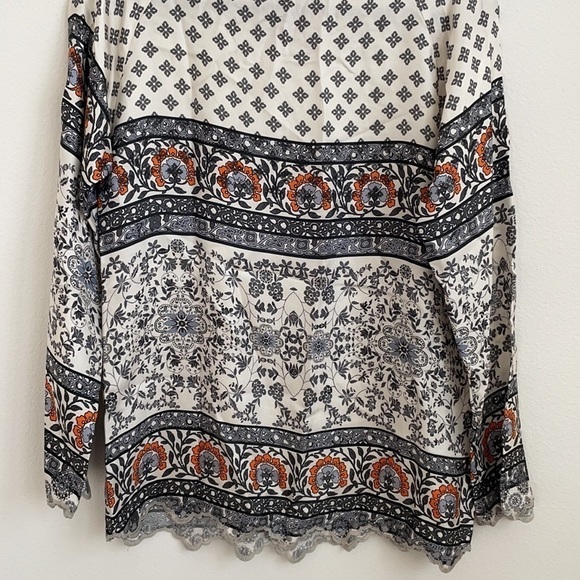 Johnny Was Ivory Grey orange floral motif silk blouse XS - Picture 6 of 8
